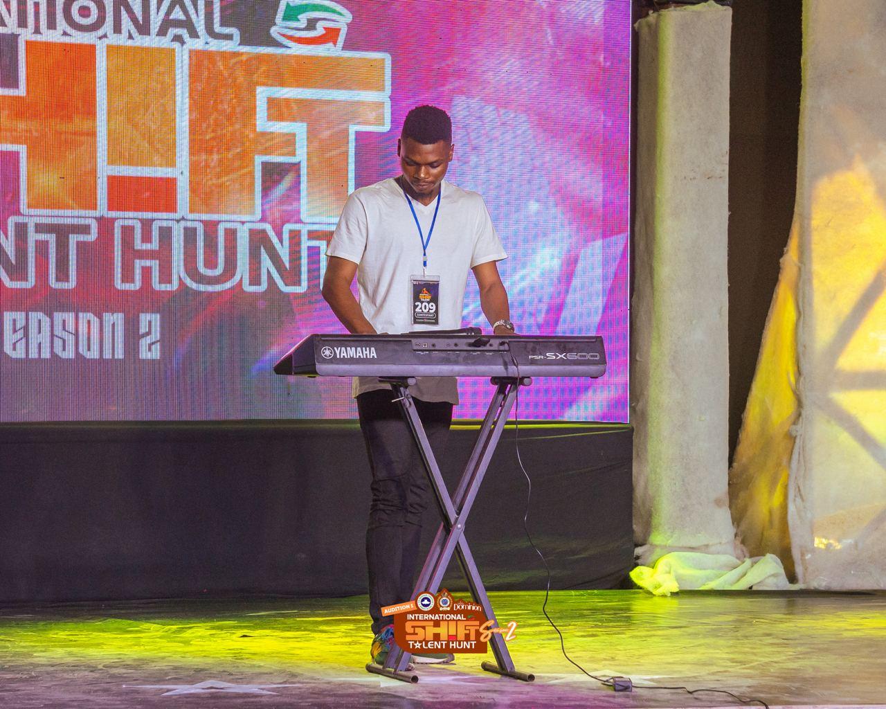 SHIFT gallery image 28